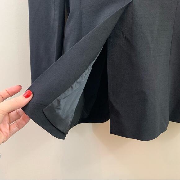 Theory Wool Tailor Black Blazer - Picture 6 of 9